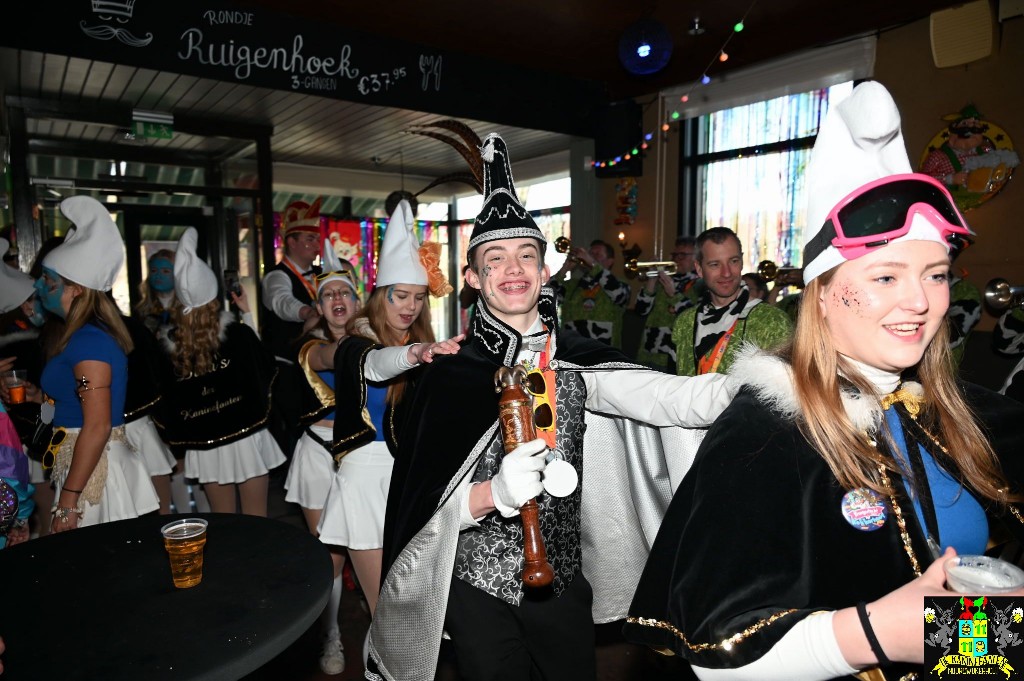 ../Images/Kroegentocht 2025 054.jpg